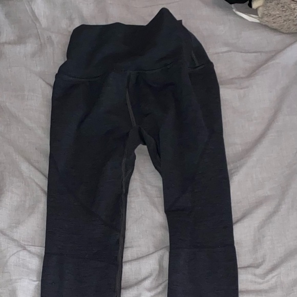 Alphalete Leggins - Picture 1 of 4